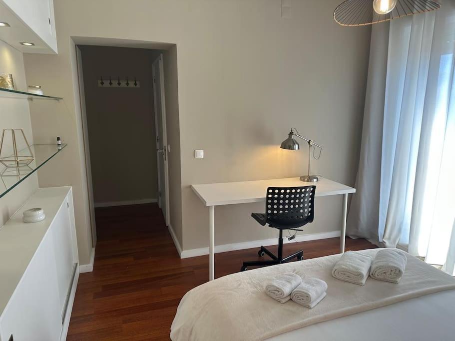 Renovado Com Ac, 2 Wc Completos, Terraco E Garagem Lägenhet OOporto Exteriör bild