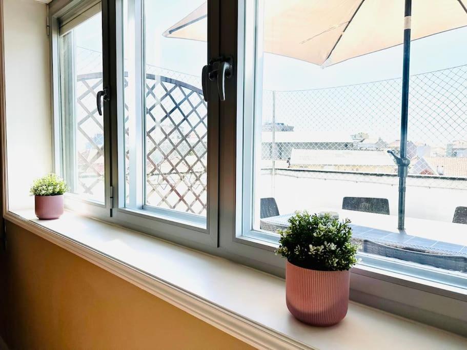 Renovado Com Ac, 2 Wc Completos, Terraco E Garagem Lägenhet OOporto Exteriör bild