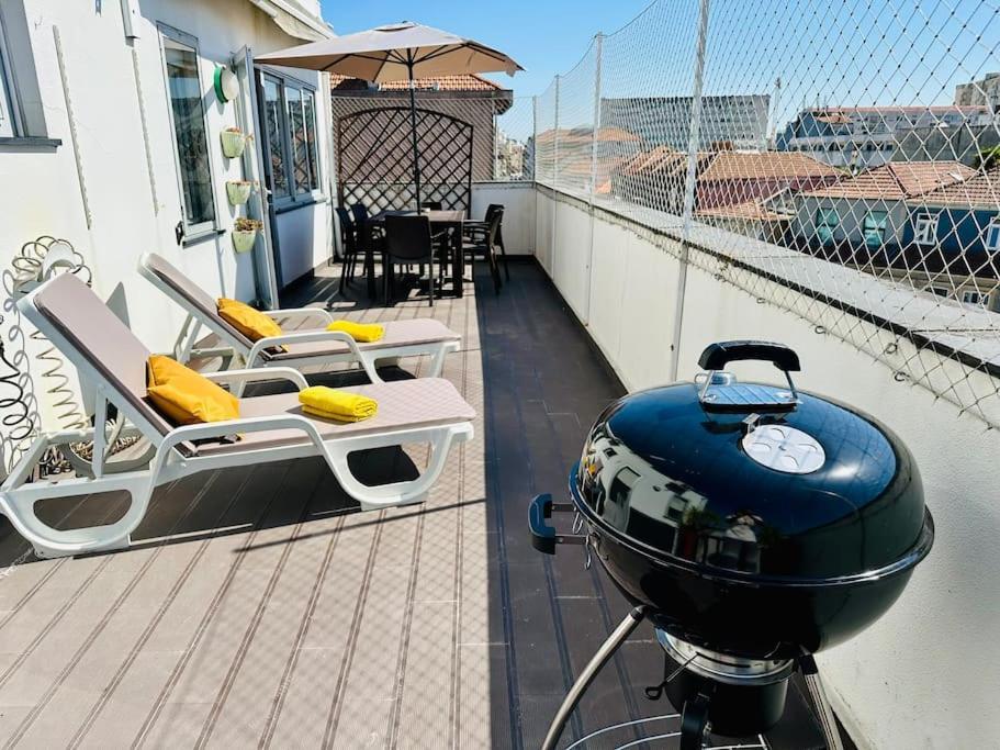 Renovado Com Ac, 2 Wc Completos, Terraco E Garagem Lägenhet OOporto Exteriör bild