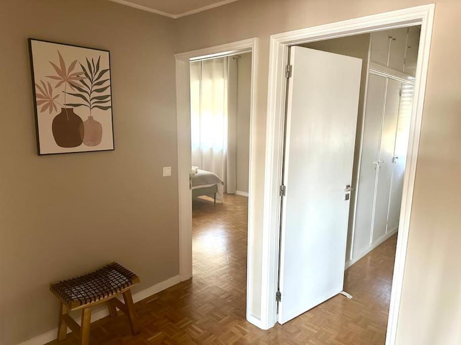 Renovado Com Ac, 2 Wc Completos, Terraco E Garagem Lägenhet OOporto Exteriör bild