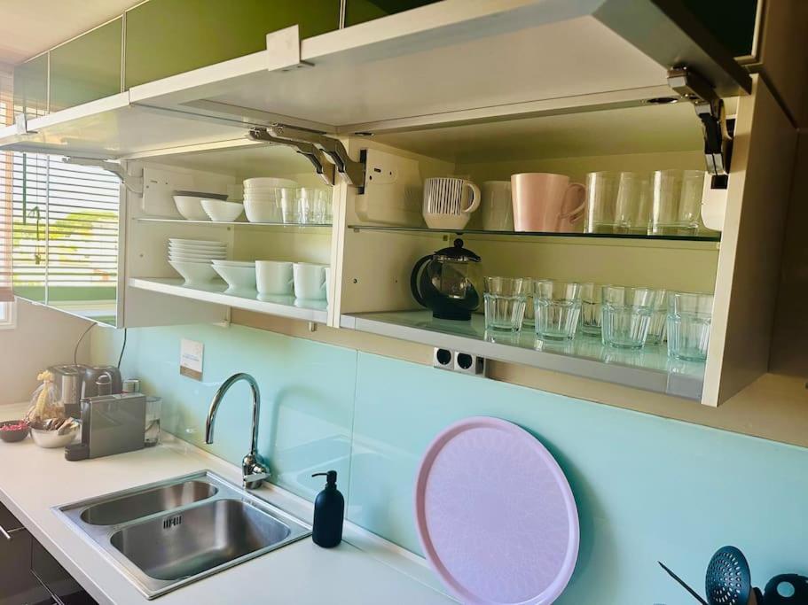 Renovado Com Ac, 2 Wc Completos, Terraco E Garagem Lägenhet OOporto Exteriör bild